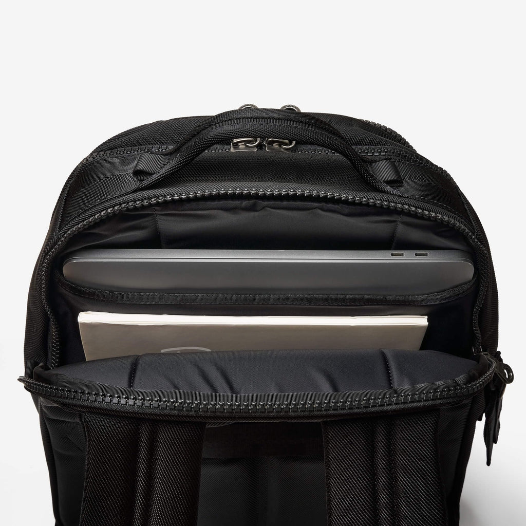 PIONEER CARRY Savant Pack 18L Commuter Laptop Backpack